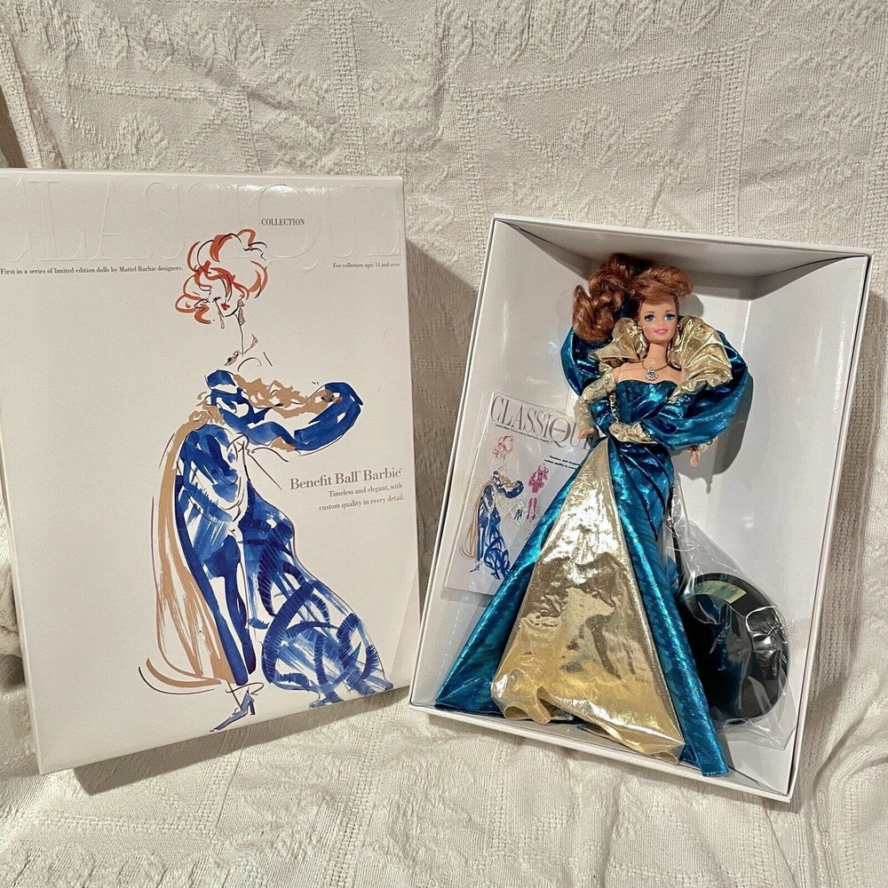 MATTEL 1992 Benefit Ball Barbie Doll The Classique Collection #1521 NRFB NEW